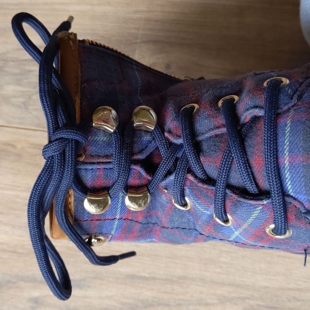 Tommy Hilfiger duck boots - Picture 6 of 11